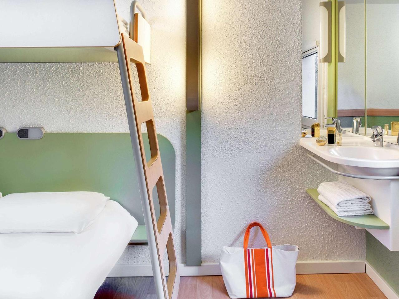 Hotel Ibis Budget Vichy Белерив-сюр-Алие Екстериор снимка